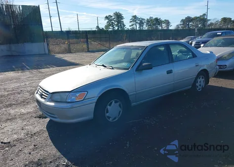 2000 Toyota Camry Ce из США, поврежденный, VIN 4T1BG22K7YU013665